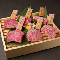 A-4最高級クラス近江牛のプレミアム6部位炙り焼き