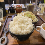 Niku Be Yu Uichi Hanten - ◎毎日10食限定の半人前・小ライス¥590の
      　ご飯を中に変更　¥660