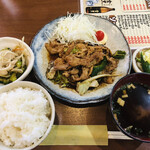 家庭料理居酒屋 よってって - ♪ホイコーロー定食¥500