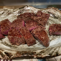 ステーキハウス ハマ  目黒店 - ステーキ。増量してもらった。