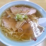 岳乃屋 - ラーメン　580円