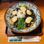 山田屋 - 「するがそば」880円。