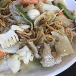 黄雀飯店 - 餡と麺アップ