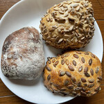 ベッカライ・ブロートツァイト - 料理写真:購入したパン
