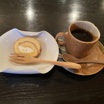 さきや - お皿も、ロールしてマスタ〜（笑）