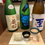 居酒屋 よこしん - 日本酒飲み比べ
