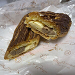 ガトー・プーリア - ９月の限定エクレア和栗のモンブランエクレア断面図