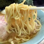 横濱ラーメン あさが家 - 麺はもちろんの酒井製麺（杉）