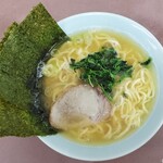 横浜らーめん 本牧家 - ラーメン並 固め 脂多め