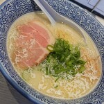 麵屋カモメ亭 - 