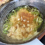 喃風 - たこ焼きを出汁にダイブ　あっという間にぐじゃぐじゃ。（コレが美味いねん！）