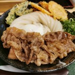 薩摩製麺所 - 牛玉うどん大盛り