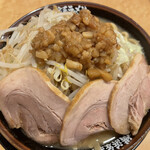 横浜家系ラーメン 丸岡商店 - 