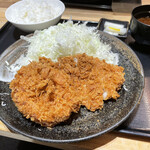 Tonkatsu Maruya - ロースカツ定食 700円