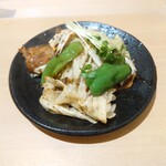 Wafuu Hoiko Rosemmon Tendashiya - 名店の味がベースになった絶品の和風回鍋肉、680円(単品)。