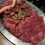 大阪焼肉 食べ放題 焼肉エイト - 