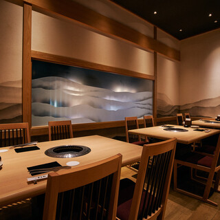 【最大12名様】接待や会食、仲間内でのお集まりにも。