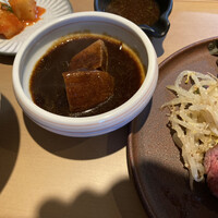 炭火焼肉 肉の匠 ひうち - ミニタンシチュー　200円