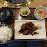 Yakiniku Horumon Kadoya - 