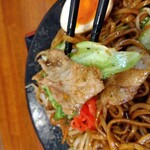 俺の中華たなか家 - キャベツ＆お肉リフト⤴️