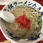 長浜ラーメン くにえぃ たま屋 - 最後に、紅生姜投入