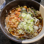 そば処 弁菜亭 - 山菜そば　460円