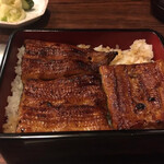 中村家 - 上うな重　税込み4,000円　こちらもごはんの下にうなぎ、さらにご飯　ボリュームたっぷりですね♪