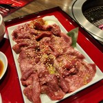 炭火焼肉 久 - 