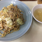 Chuukaryouri Shinfuku - 申し訳なさそうに中華スープが付いてる？