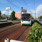 かん袋 - かん袋に寄った後に乗車した、浜寺公園行阪堺電車