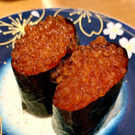 鮨やまと - いくら軍艦 480円税込
      タップリ乗って