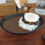 むさ志 - トマトキーマカレー　目玉焼