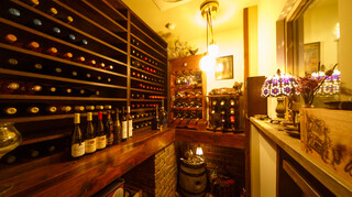 Annan buru izumi168 - カリフォルニア、チリ、アルゼンチンを得意としたワインセラーです。