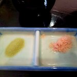 塩で食べる海鮮てんぷら 汐彩 - 抹茶塩と梅塩