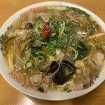 Chuuka Sakaba Gonchan - 肉野菜あんかけラーメン接写