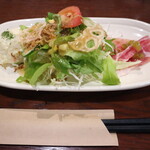 パスタの店 山猫軒 - サラダと前菜です☆　2022-0928訪問