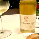 Plaiga TOKYO -  ル　ロシェ・デ・ヴィオレットのオレンジワイン　スッキリして美味しい♫