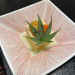 お宿やました - ウニ豆腐は、もう豆腐だけたべてもウニ。これ美味しい