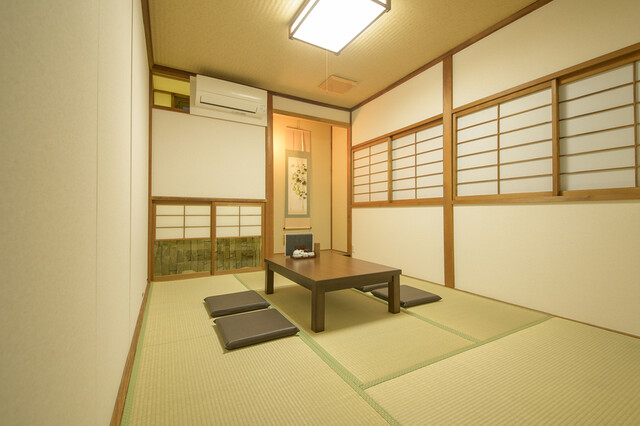 炭火焼きとり ごち - 本八戸（焼き鳥）の写真