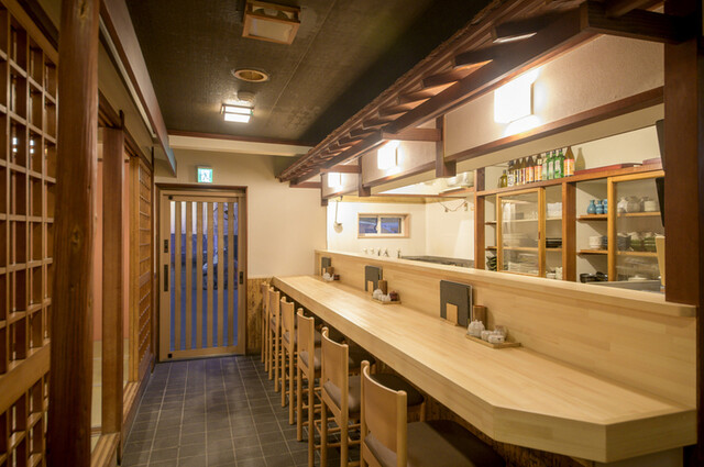 炭火焼きとり ごち - 本八戸（焼き鳥）の写真