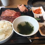 Yakiniku Toraji Shinjuku Takashimaya Taimuzusukueaten - 