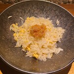 隼 - ・たまご炒飯
      ジャスミンライス　玉子　自家製XO醤