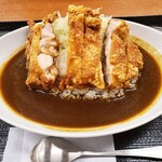 からやま - からあげカレー　759円