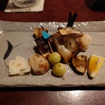 りょうりや 御旅屋 - 子持ち鮎の若狭焼き　丹波栗と小芋　銀杏