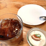 Cotton - ピッツァランチ（マルゲリータ）
サラダ、ドリンク、デザート付き
1320円