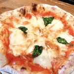 Cotton - ピッツァランチ（マルゲリータ）
サラダ、ドリンク、デザート付き
1320円