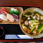 Yoroisoba - 令和4年9月
                      とりなん＋すしにぎりセット 880円