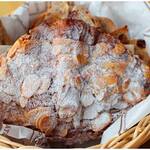 ル・グルニエ・ア・パン - 