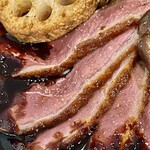 渡辺料理店 - マグレ鴨はフォアグラ用に生産された鴨の総称です