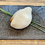 Bistro JONGJI - 韓国にも中秋の名月を愛でる習慣があるんだそうです　月見餅ってことですね